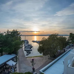 3* Nocleg ze śniadaniem Galija